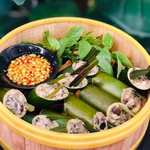 ม้วนไส้ไส้กรอกวีแกนทำจากไม้ไผ่ ผสมเห็ดและส่วนผสมจากพืช รสชาติแบบเอเชียดั้งเดิม - Product Image 1