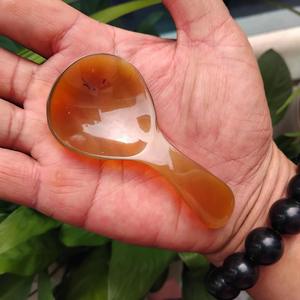 Cuchara de Cuerno de Búfalo Natural Hecha a Mano y Pulida, Perfecta para Servir Especias, Condimentos o como Decoración de Mesa, Alta Calidad - Product Image 2