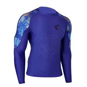 Camiseta de Compresión para Hombre, Precio al por Mayor, Color Personalizado, Fabricada en Spandex/Poliéster - Product Image 3