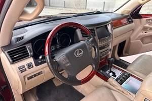 Lexus LX 570 V8 2010 Usado, Tracción en las Cuatro Ruedas, Mayormente de California, Mayormente sin Modificaciones - Product Image 4