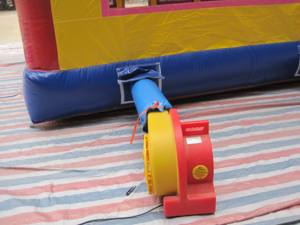 Château gonflable en PVC modulable pour location de fête d'enfants - Product Image 3