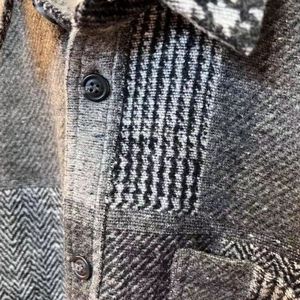 Vestes d'hiver vintage personnalisées pour hommes avec logo extérieur de chemise à carreaux à capuche sur le devant - Product Image 6