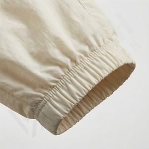 Conjunto Deportivo Informal de Invierno para Hombre con Logotipo Personalizado, Traje de Dos Piezas, Chaqueta Cortavientos Ligera con Cremallera Completa y Pantalones Deportivos - Product Image 6