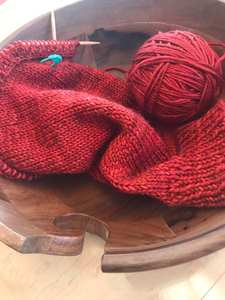 Cuenco de hilo hecho a mano para tejer, ganchillo y costura, hermoso cuenco de almacenamiento de hilo de madera de haya premium antiguo de 8 pulgadas, hecho a mano. - Product Image 2