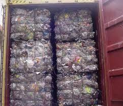 ขวดพลาสติก PET รีไซเคิลสีเขียว น้ำหนัก 13 กรัม 14 กรัม 15 กรัม 16 กรัม 17 กรัม 18 กรัม 19 กรัม 20 กรัม 500 มล. แบบหลวม สำหรับใช้ในอุตสาหกรรม เครื่องดื่ม - Product Image 5