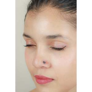 Delicado Piercing Nasal Vintage de Plata 925, Nazakat D - Product Image 2