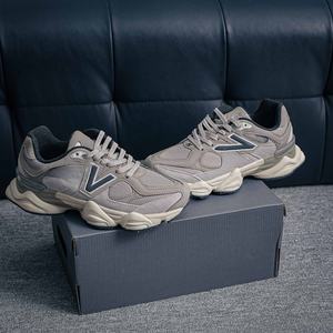 Diseño de marca de lujo superior, textura de alta gama, la primera capa de cuero, diseño informal antideslizante, zapatos deportivos para hombre y mujer - Product Image 1