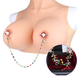 QK-C8228 Pince à tétons sensuelle pour femme, modèle Psyche Goddess, avec œil <span class=keywords><strong>doré</strong></span> et chaîne, à lumière, pour BDSM - Product Image 1