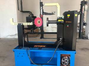 Équipement de véhicule essentiel de machine de redressage et de brillant de jante à haut rendement - Product Image 4