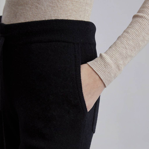 Vente à chaud de pantalons de survêtement pour femmes vêtements de fitness décontractés OEM pantalon d'entraînement avec impression de logo sur mesure respirant léger - Product Image 5