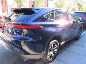 CleAN 2021 usado To-yo-ta Ve_n_za LE AWD - Product Image 3