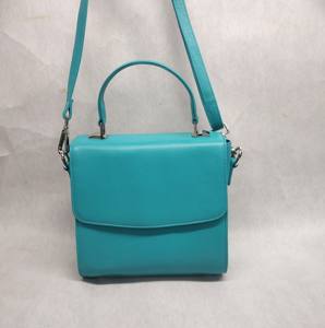 Bolsos de cuero para mujer Bolsos de lujo Cadena Mini Diseñador Colección Moda joven Estilo Hombro Mensajero Fabricante indio - Product Image 5