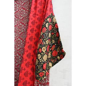 Kimono Corto de Seda Hecho a Mano, Talla Grande, Hasta la Rodilla, con Estampado Floral Indio, Chaqueta de Estilo Bohemio, Ropa de Dormir - Product Image 3