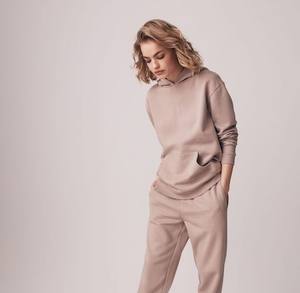 Sweat à capuche décontracté en polaire pour femme, manches longues, couleur unie, avec logo personnalisé, idéal pour l'hiver – Nouvelle collection très prisée - Product Image 5