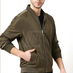 Veste d'échauffement en tissu doux pour la salle de sport et les entraînements en extérieur - Product Image 3