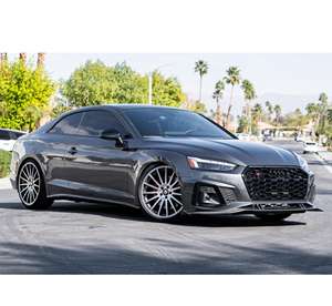 2024 Usado, Caja de Cambios Automática Izquierda, Motor Turbo, Tracción AWD, Asientos de Cuero Claro, Sin Accidentes y Listo para Enviar - Product Image 1