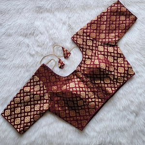 Blusa de diseño moderno para mujer, blusa femenina con mangas de 12 pulgadas, a la moda, de proveedor indio - Product Image 5