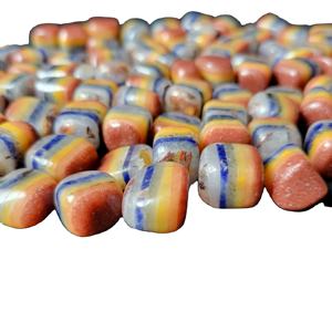 Sept chakras Mini pierres dégringolées collées avec précision 7 chakras Cristal de guérison Petites dégringolades pour la mise à la terre et la méditation en vrac - Product Image 1