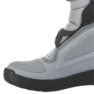 Chaussures de moto durables pour hommes avec design antidérapant, vêtements de course imperméables pour une sécurité de conduite accrue - Product Image 6