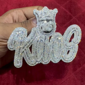 Collar con Colgante de Nombre con Diseño de Corona Personalizada, Estilo Hip Hop, con Incrustaciones de Diamantes de Imitación Moissanite - Product Image 1