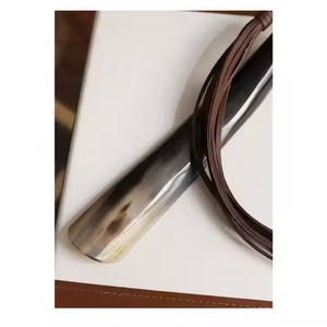 ที่โกยรองเท้าทำจากเขาควายแท้ 100% ผลิตด้วยมือ เป็นมิตรกับสิ่งแวดล้อม รูปทรงธรรมชาติ คุณภาพดีที่สุด ดีไซน์ทันสมัย - Product Image 5