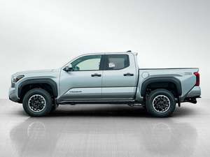 Toyota Tacoma TRD Off-Road Double Cab 4WD d'occasion, modèle 2025, en vente - Product Image 2