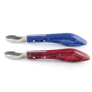 Best Seller Farrier Tools Sharpe Loop Hoof Knife Hoja de acero Cómodo agarre Loop Knife para un cuidado fácil y preciso de los cascos de los caballos - Product Image 5