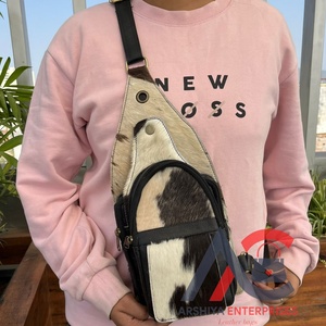 Bolsos cruzados de piel de vaca de nueva moda para hombres y mujeres, riñoneras con tirantes, monederos, bolso de cinturón, bolso cruzado de hombro en el pecho de cuero genuino - Product Image 1
