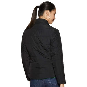 Chaqueta negra acolchada de tela de nailon, ropa de moda con servicio OEM, fabricación de paquistaní - Product Image 2