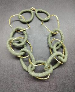 Collier long à pampilles en résine tendance Design haut de gamme Collier à pendentifs en résine fait main de Bohême - Product Image 2