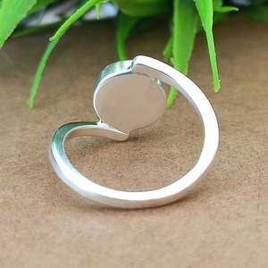 แหวน925แท้ทรงกลมเงินสเตอร์ลิง7มม. มีเถ้าถ่านและเรซินบรรจุนมชุดเครื่องประดับหินสำหรับเป็นที่ระลึก - Product Image 4