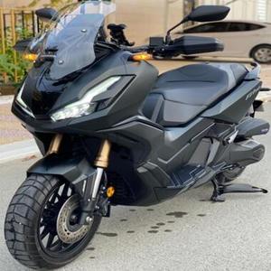 มอเตอร์ไซค์สปอร์ตสีดำ ADV350 350cc ปี 2024 มือสอง พร้อมกระจกบังลมและมอเตอร์แบบไร้แปรงถ่าน ความเร็วสูงสุดเกิน 80 กม./ชม. พร้อมใช้งานบนท้องถนน - Product Image 1