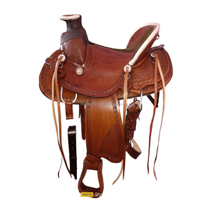 Selle de cheval Western de course de baril personnalisée avec ensemble de clous assortis Selle de ranch Western Roping en cuir - Product Image 1