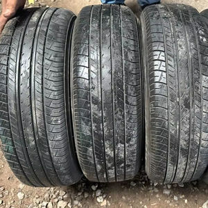 Comprar Neumáticos Usados en Tamaño 275/60R20, Juego de Neumáticos Michelin de 20 Pulgadas - Product Image 1