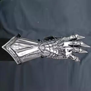 Par de Guantes Medievales Antiguos Pulidos de Acero Plateado, Arte Metálico Histórico, Coleccionable, Equipo de Protección - Product Image 4