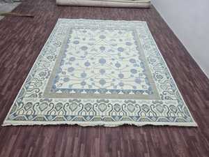 Tapis en laine bleu clair fait à la main au design moderne oushak noué à la main pour la maison ou le pique-nique Taille personnalisable de 5x8 à 10x12 - Product Image 5