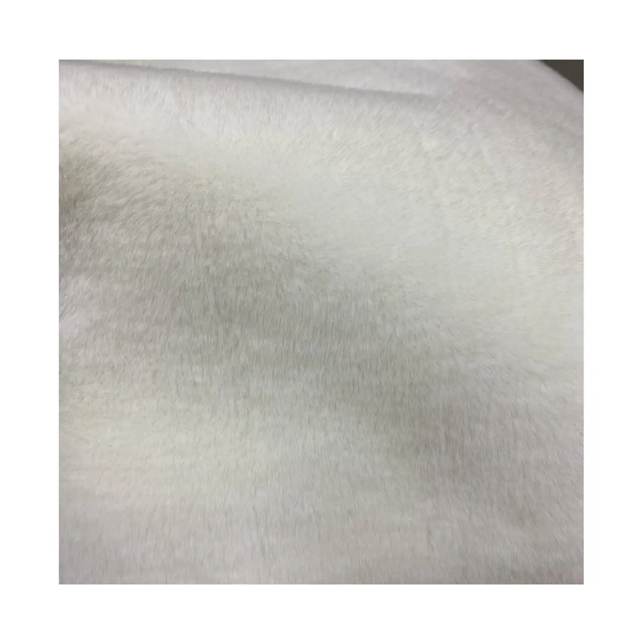 Vendita calda morbido a maglia in acrilico/poliestere coniglio pelliccia sintetica tessuto lungo pila 30mm per tappeti giocattoli per la casa indumenti tessili