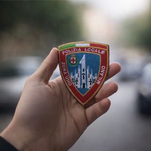 Parche Bordado con Gancho y Bucle, Parche Táctico para Uniforme, Lentejuelas de Tela, Cierre de Gancho y Bucle en Blanco y Negro, Accesorio para Sombreros Inspirado en Estados Unidos - Product Image 2