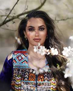 Vestido Tradicional Étnico Tribal Banjara de Calidad Superior, Vestido Tradicional de Fiesta Kuchi Afgano/Pakistaní, Vestido Kochi al por Mayor por AA IMPEX - Product Image 2