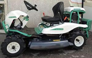 Tondeuse à gazon LS 2024 de 27 chevaux avec chargeur frontal et pelle arrière, mini-tracteur tondeuse électrique 4 temps LS - Product Image 3