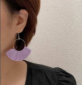 ต่างหูไม่ก่อให้เกิดภูมิแพ้ ไม่ก่อให้เกิดภูมิแพ้ ต่างหูซิลิโคน ลวดหูต่างหูแบบหยดต่างหูขอบพู่ - สีทอง - ยาว - Product Image 2