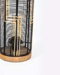 Lámpara de mesa de globo de acero de diseño, Base de mesa de madera artesanal, lámpara de mesa de madera artesanal, elegancia rústica, iluminación cálida, ecológica - Product Image 2