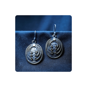 Boucles d'oreilles en argent sterling 925 personnalisées OEM ODM 2.5x1.5 cm Boucles d'oreilles de bijoux de mode certifiées faites à la main du vendeur et du fournisseur indien - Product Image 3