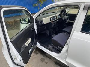 Suzuki Alto d'occasion, propre et abordable, conduite à droite, à vendre - Product Image 6