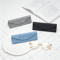 Étui à lunettes pliable en RPET écologique avec logo personnalisé, boîte à lunettes triangulaire pliable, étui de rangement portable en tissu pour lunettes