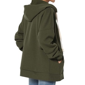 ชุดเดรสคลุมด้วยผ้ามีฮู้ดผ้าผสมโพลีเอสเตอร์/ผ้าฝ้ายสำหรับผู้หญิงฤดูหนาวผ้าฟลีซคอวีมีซิปขึ้นมาได้ทรงโอเวอร์ไซส์ - Product Image 4