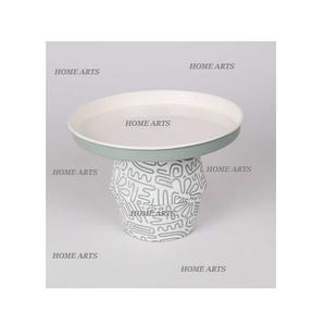 Support à gâteau en fer au design classique avec une qualité supérieure, forme ronde, support à pâtisserie et à bonbons en vrac - Product Image 2