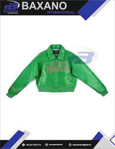 Alpha pour femmes |   Kapa |   Blouson universitaire Alpha en cuir PU vert personnalisé pour sororité, respirant, coupe-vent, vêtement d'extérieur d'hiver - Product Image 4