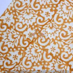 Magnifique tissu imprimé à la main, imprimé floral jaune moutarde, tissu indien pour robe occidentale - Product Image 2