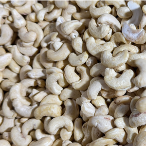 Trusted Factory Santigo Factory <b>Cashew</b> <b>Nuts</b> W320 Vietnam <b>Cashew</b> <b>Nuts</b> Packaging Bags Customized Packing - Product Image 1